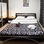 Next Apartments Cantemir